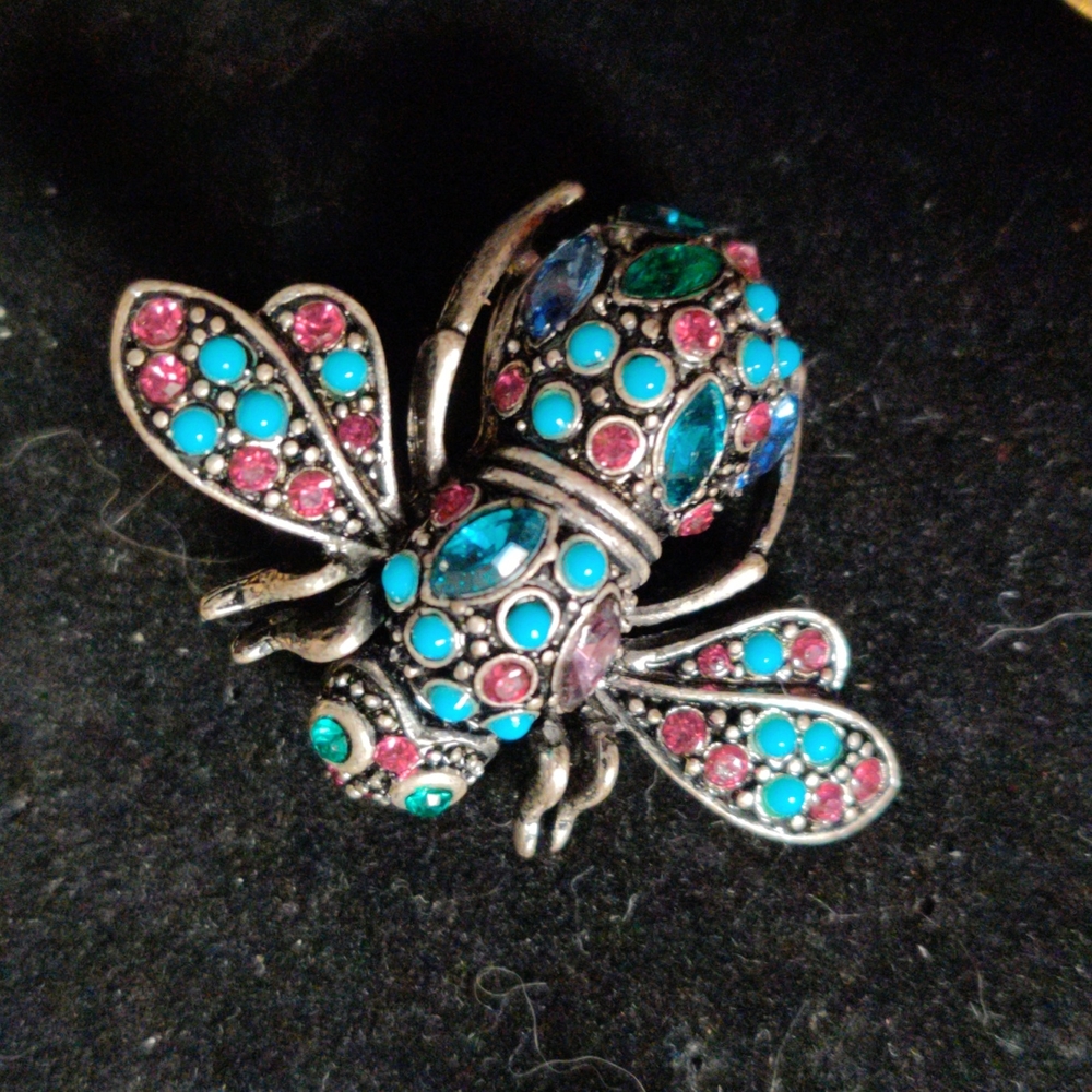 Joan Rivers RARE multi stone bee brooch pin